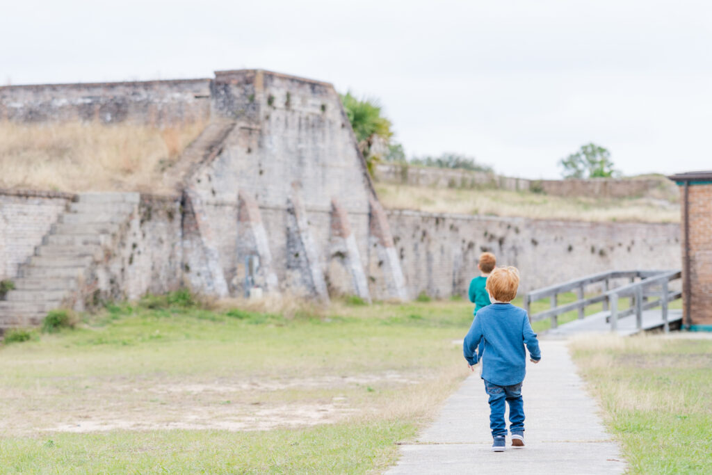 Fort Pickens Family Session
Penscola Family Photographer